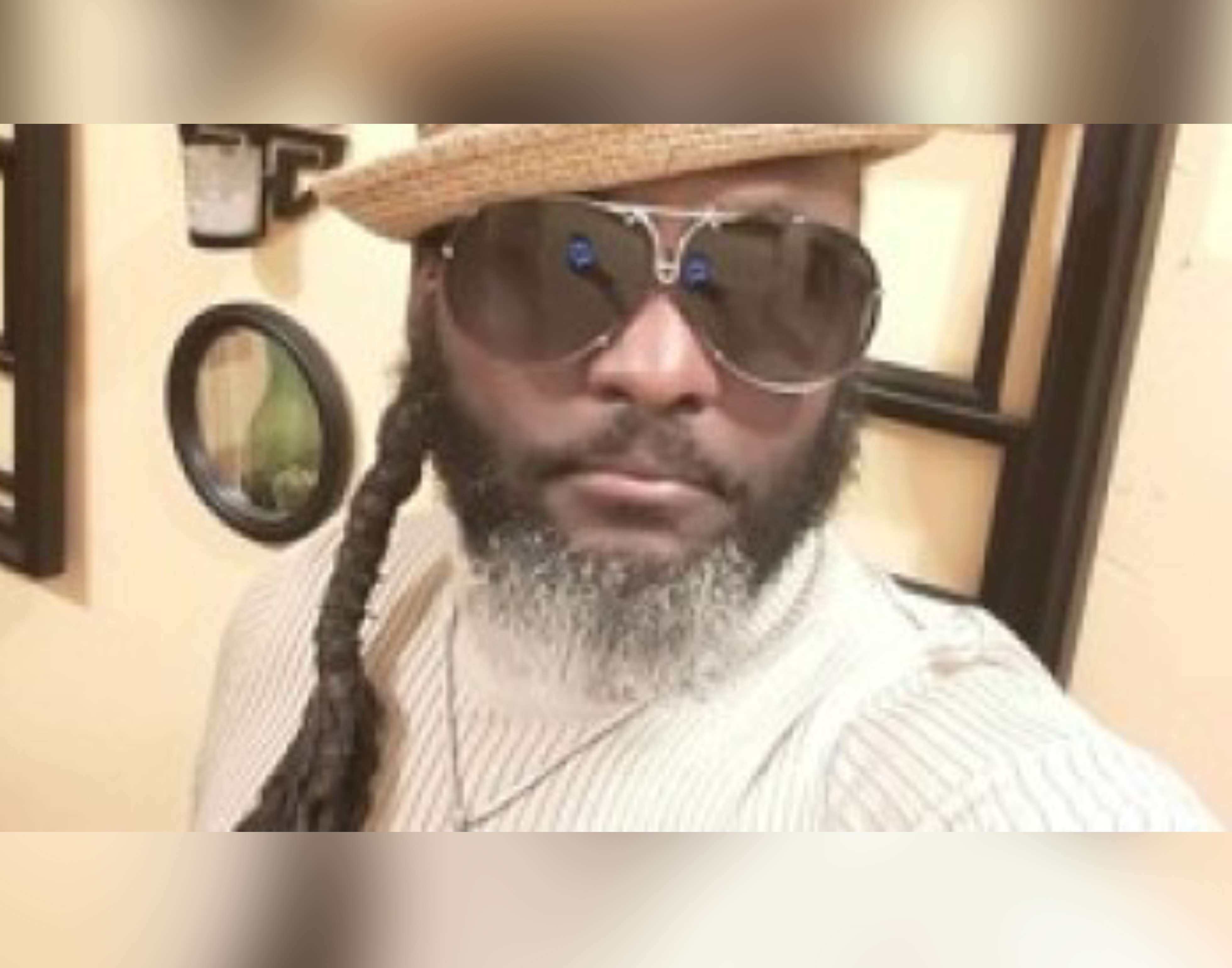Le rappeur haïtien Money Honey Mike chante : « A Toi »,  une chanson d’amour
