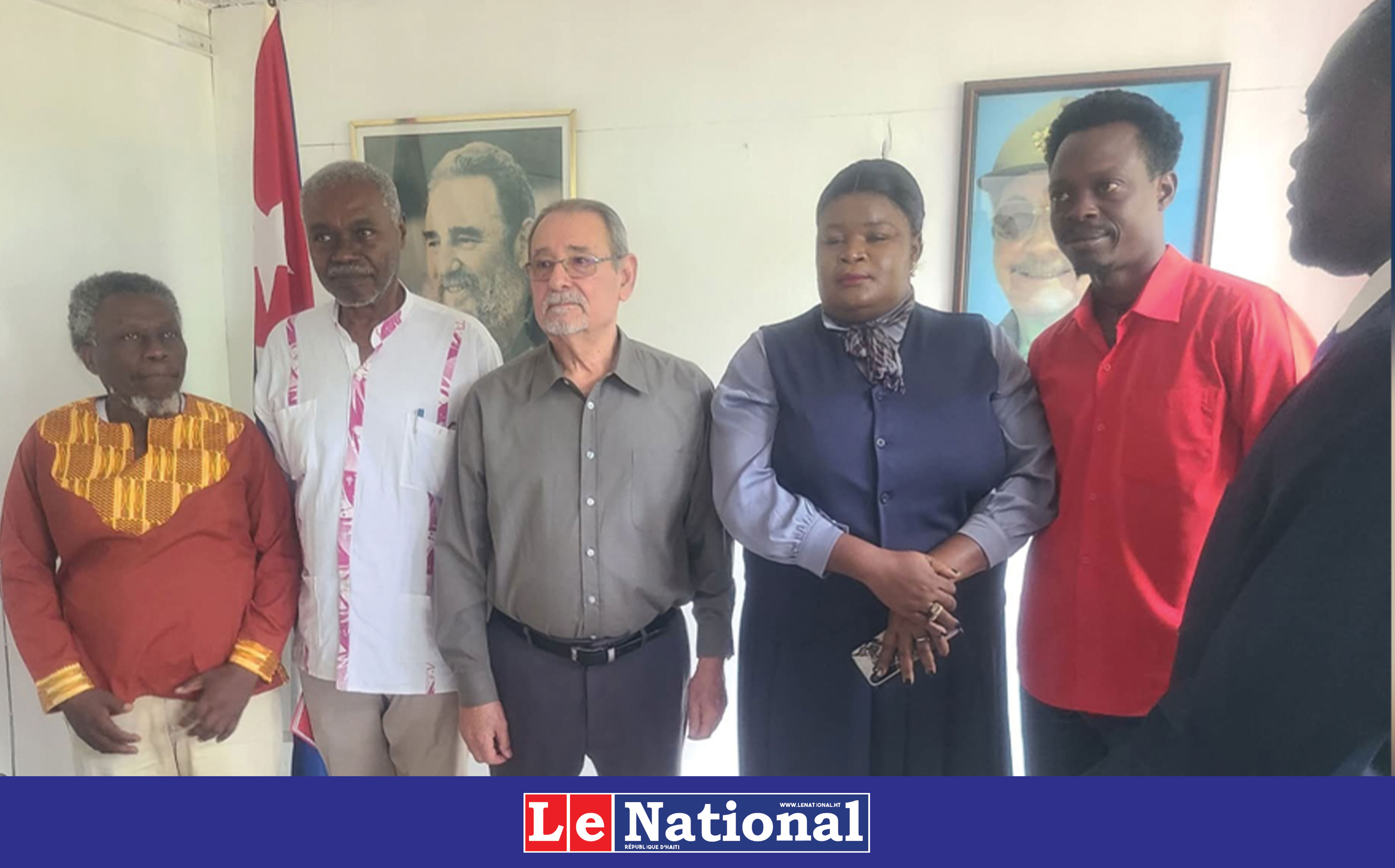 Yon gwoup estrikti pwogresis ayisyen fè solidarite ak peyi Kiba atravè yon vizit nan anbasad li a ann Ayiti