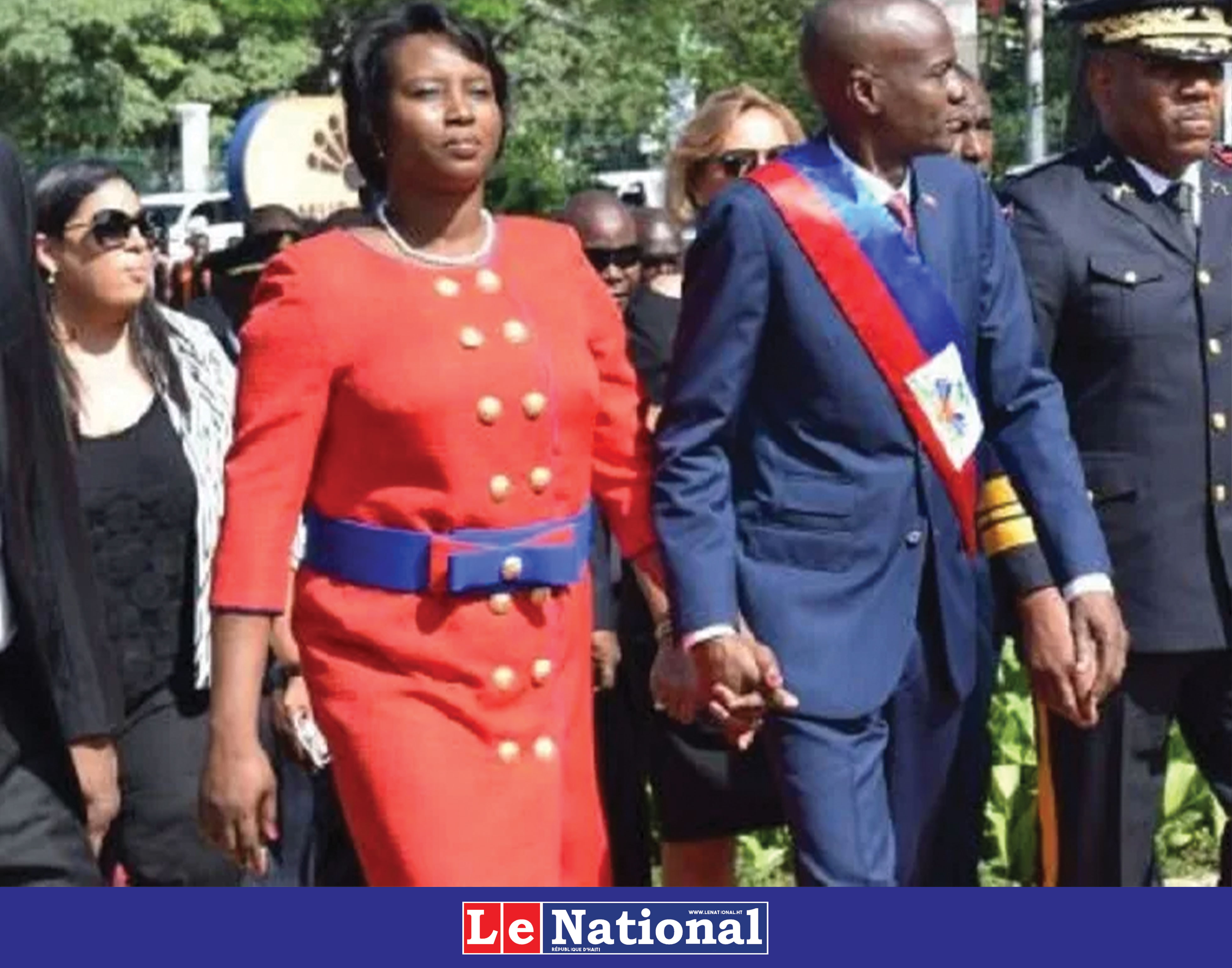7 février : 7 façons de voir la robe Martine Moïse ?