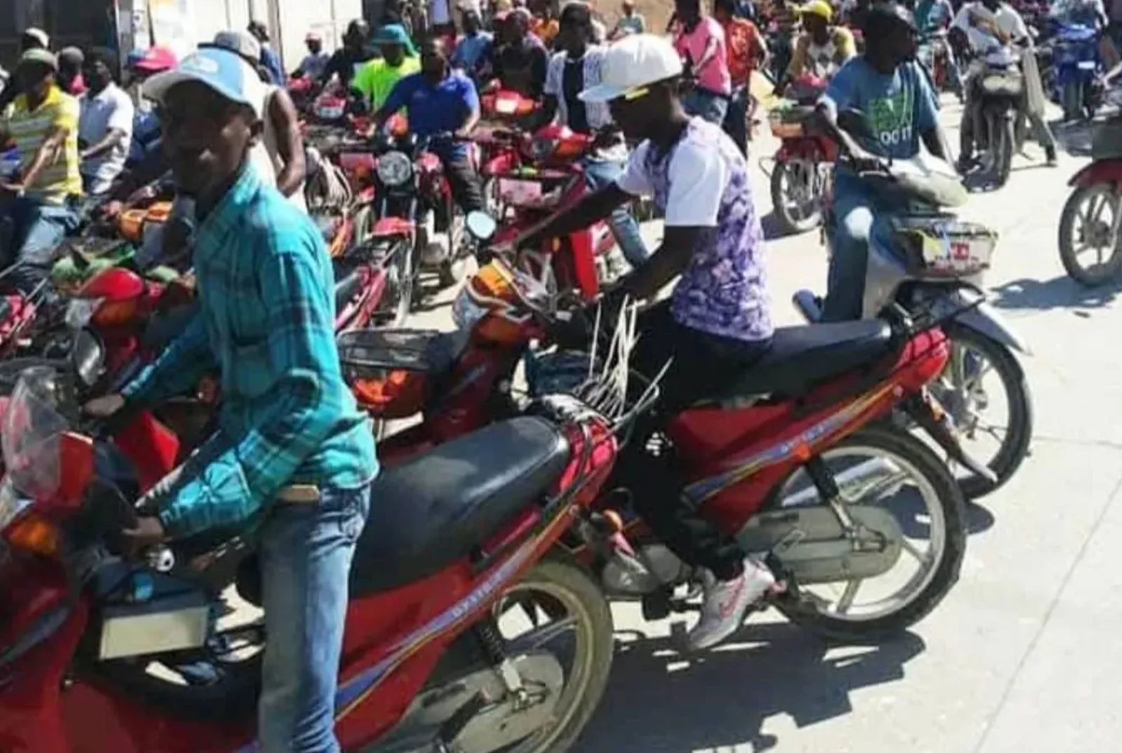Mototaxi: L’UNASYMOH exige des mesures urgentes des autorités