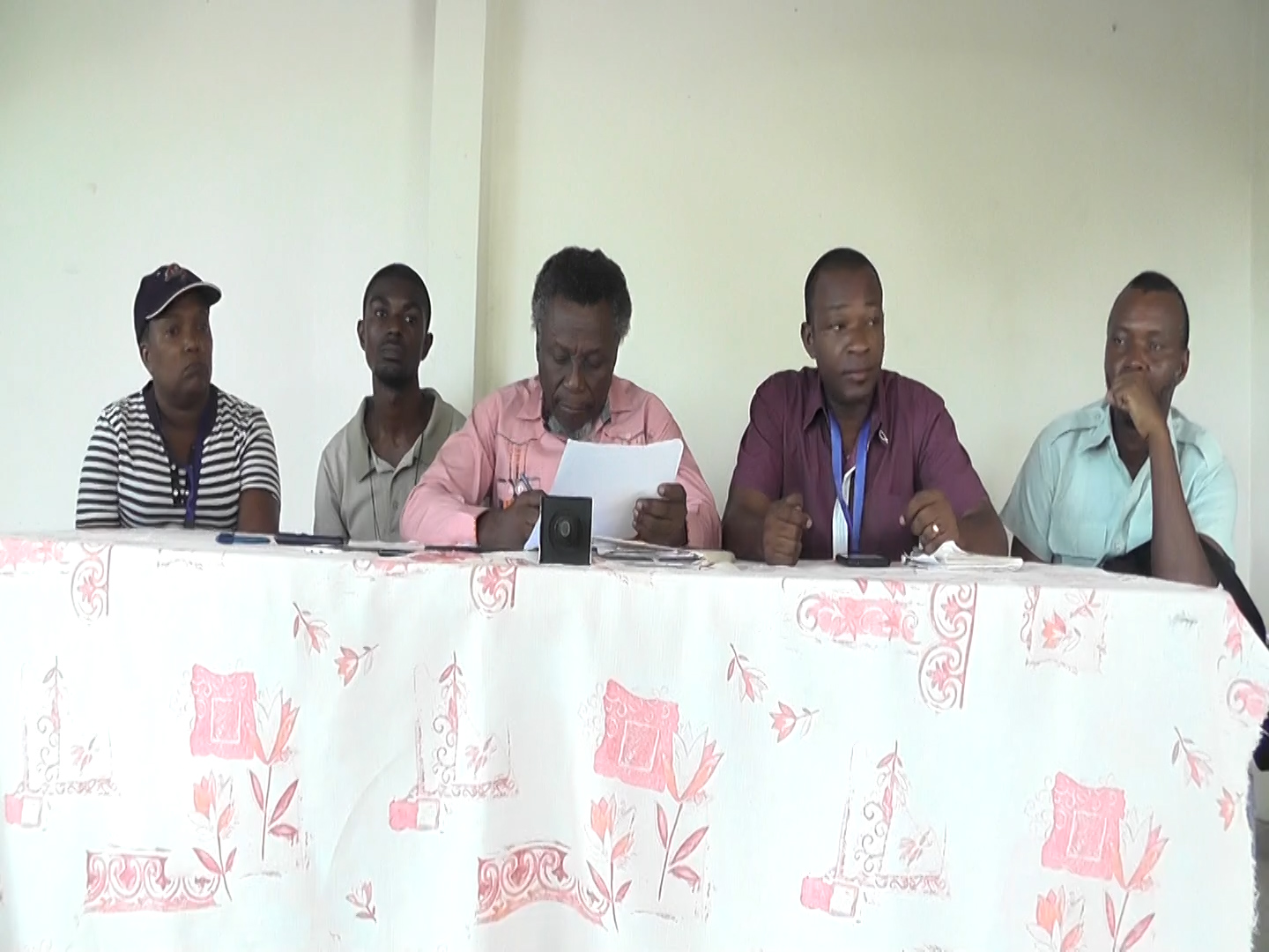 HAÏTI / POLITIQUE Des syndicalistes appellent à un gouvernement de rupture