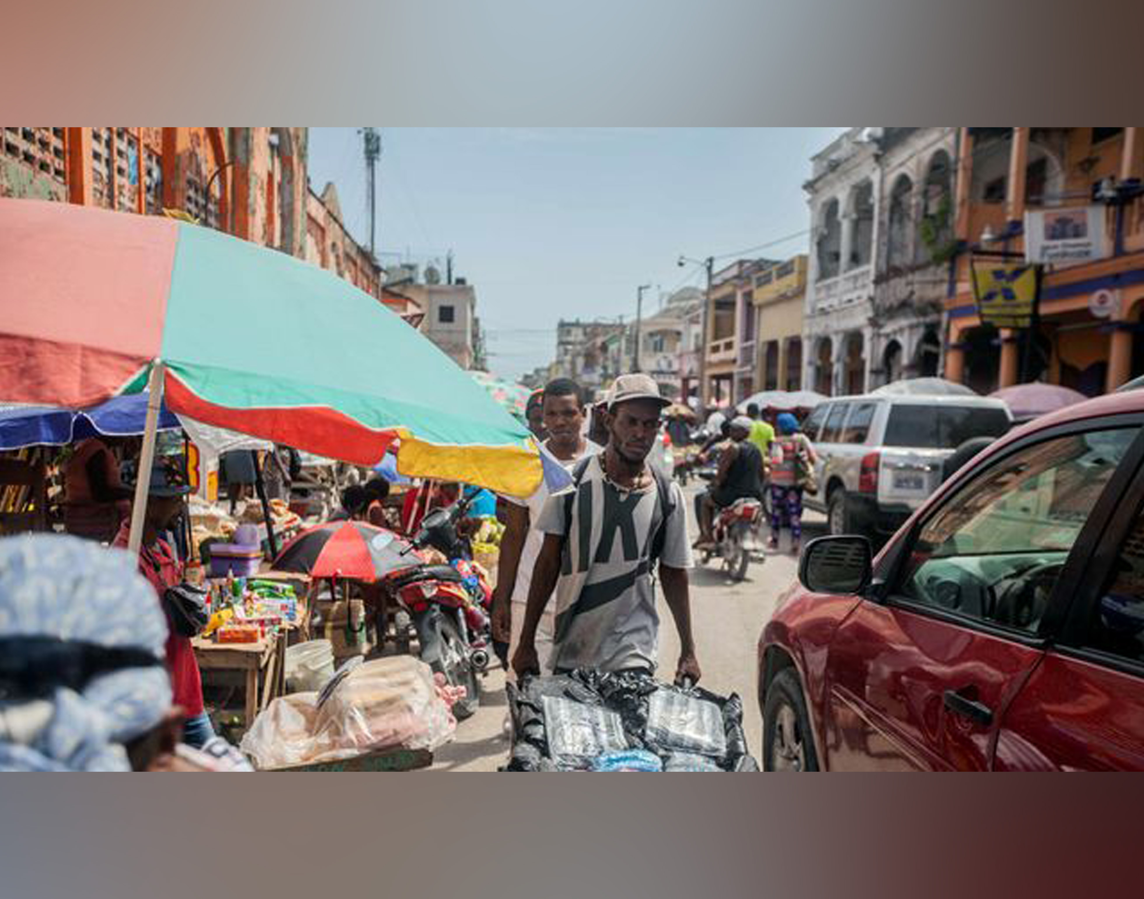 Les commerces de rue au tumulte des fêtes de fin d'année