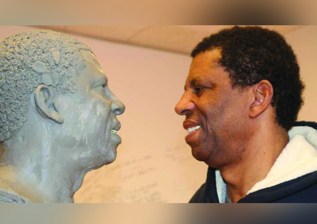 L'écrivain Dany Laferrièrre rentre au musée Grévin