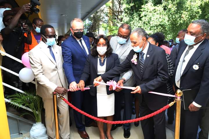 Inauguration du pôle Nord de la Faculté de  sages-femmes d'Haïti