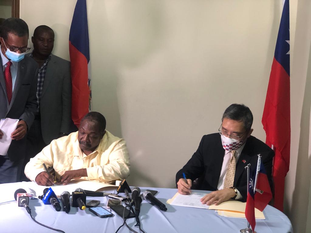 L'Ambassade dela République de Chine (Taiwan) supporte le Bureau du secrétaire d'État à l'Intégration des personnes handicapées