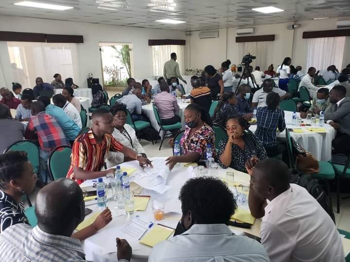 Cap-Haïtien : dialogue autour de la gouvernance du secteur de l'eau potable et de l'assainissement