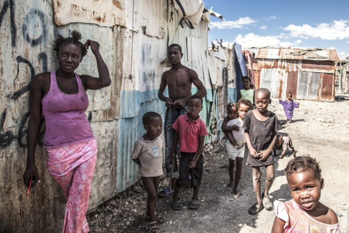 52 femmes et filles sont victimes de viols collectifs, selon le RNDDH