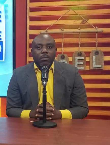 Le journaliste Hansy Mars a fait le grand voyage