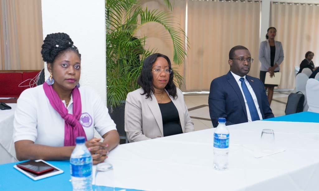 Pour l'implication des femmes dans la lutte contre la corruption