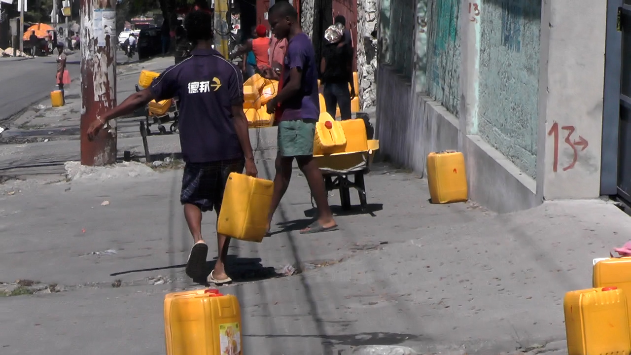 Les Haïtiens subissent une pénurie d’eau