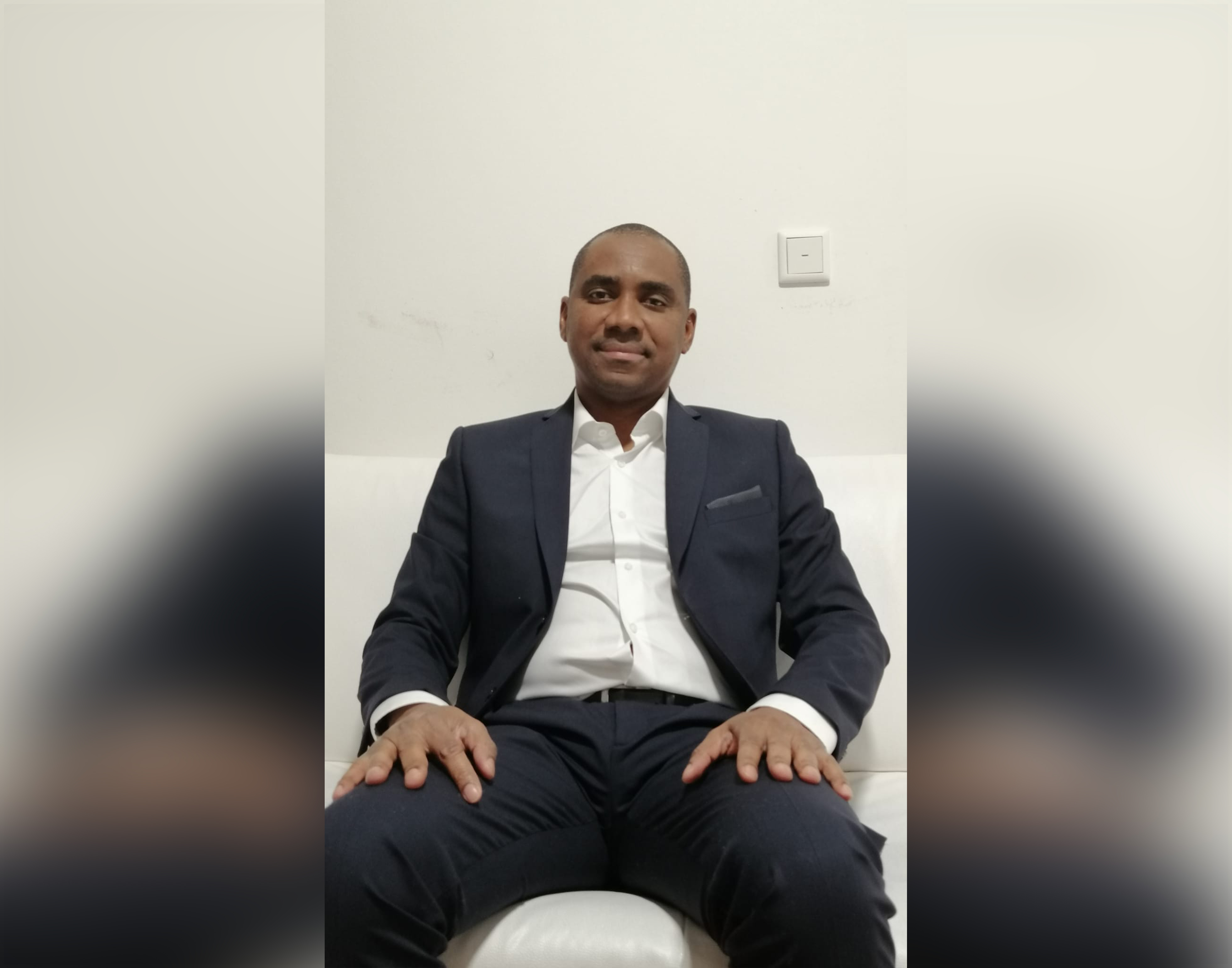 « Je veux apporter ma petite pierre à la construction d’une société plus juste, tournée vers la science », déclare l’ingénieur haïtien Rénaldo Sauveur