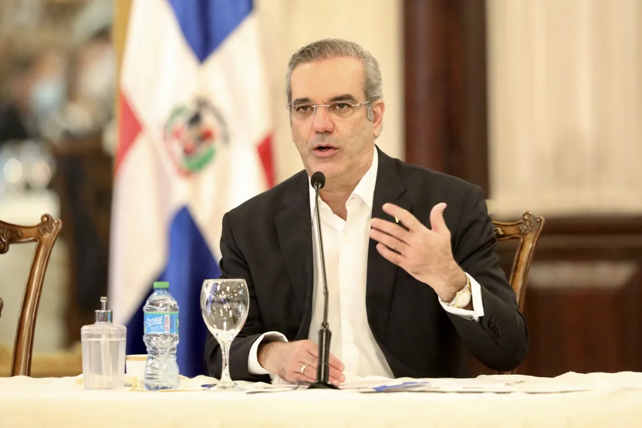 La République dominicaine emboîte le pas