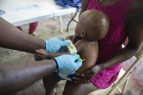 En Haïti, la violence armée entraîne une augmentation du nombre d’enfants souffrant de malnutrition aiguë sévère