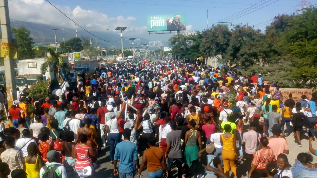 Les ouvriers du textile ont, une nouvelle fois, manifesté