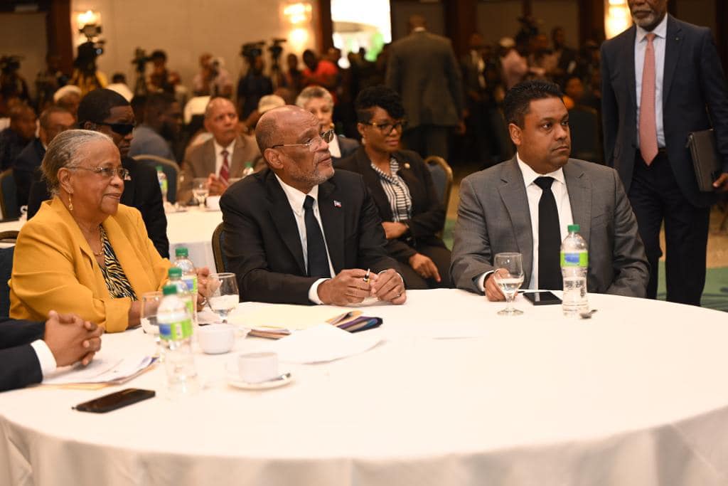 Bilan mitigé du forum de consultation du HCT