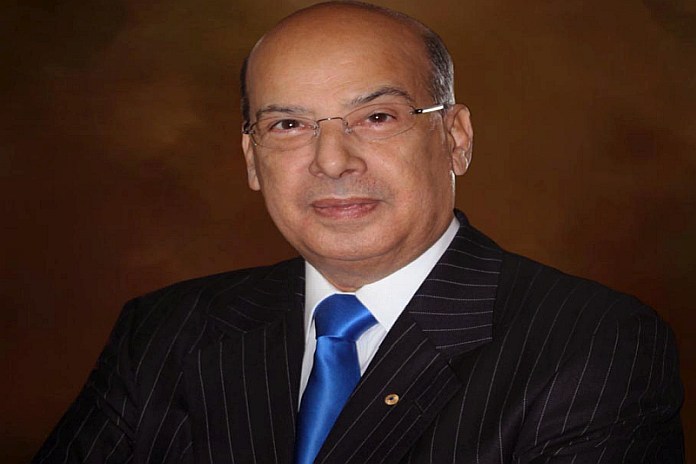 Ronald Sanders plaide pour une mission multinationale pacifique en Haïti