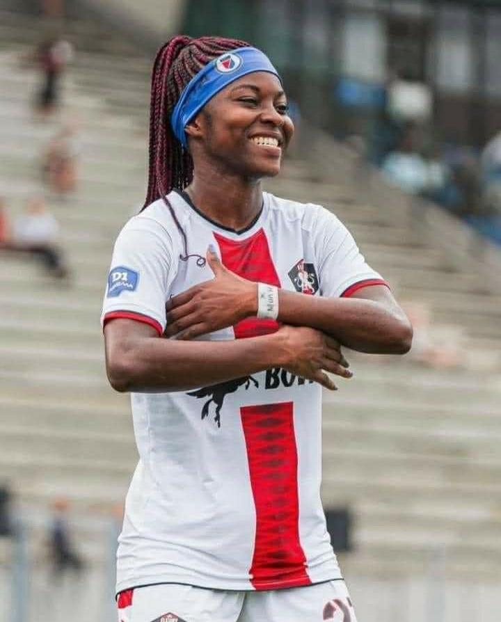 L'attaquante haïtienne Bstcheba Louis en pleine forme !