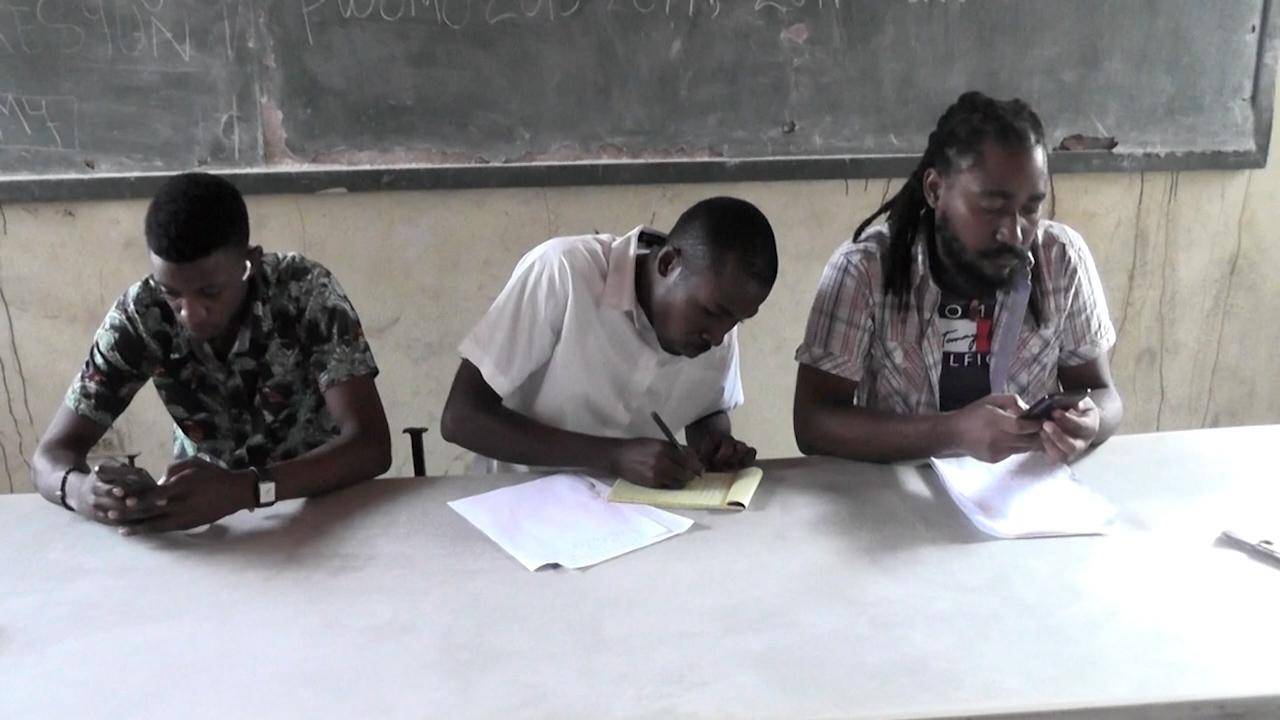 Haïti- Education : des diplômés de l’ENS continuent de réclamer leur nomination