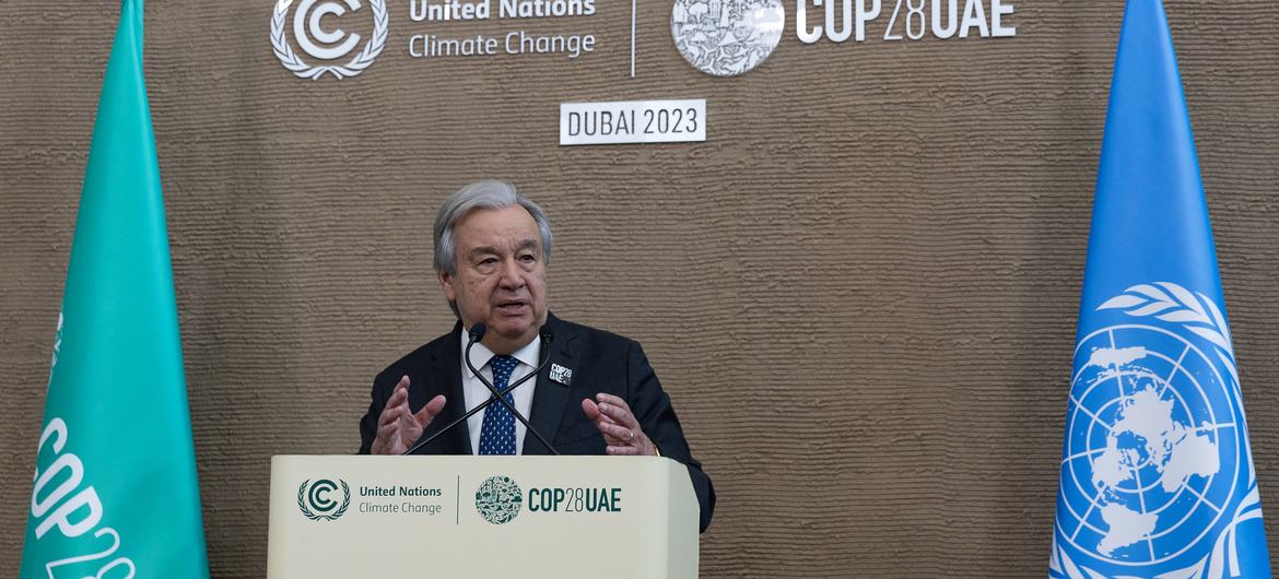 COP28 : le chef de l'ONU exhorte à conclure un accord sur l'élimination progressive des combustibles fossiles