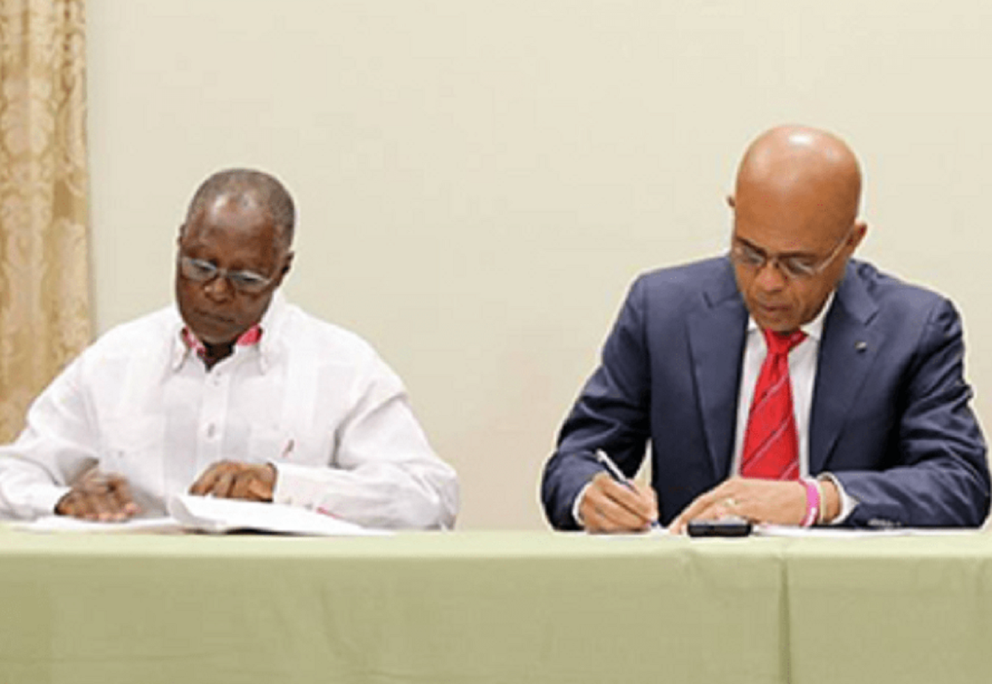 Convocation de plus d'une trentaine de personnalités publiques, dont l'ancien Président Michel Martelly et Jocelerme Privert