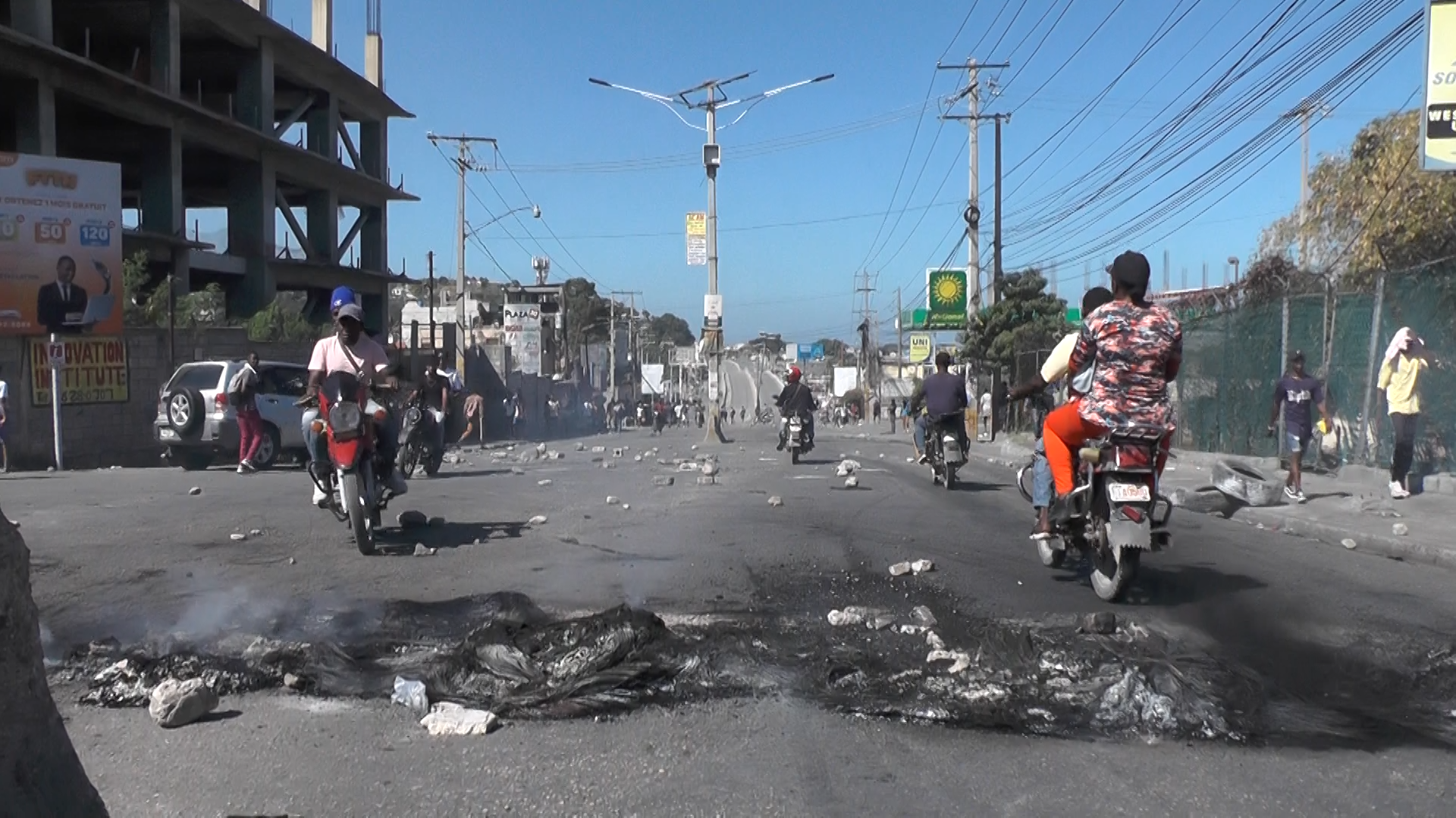Port-au-Prince et des villes de province sous tension