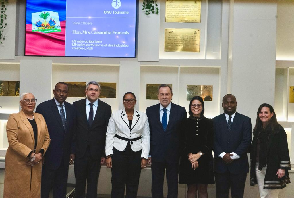 Avec l'OMT, le ministère du Tourisme d'Haïti discute de nouveaux projets et de nouvelles stratégies pour rendre la destination Haïti compétitive