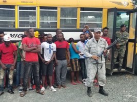 Le GARR dénonce des violations massives des droits des migrants haïtiens en République dominicaine