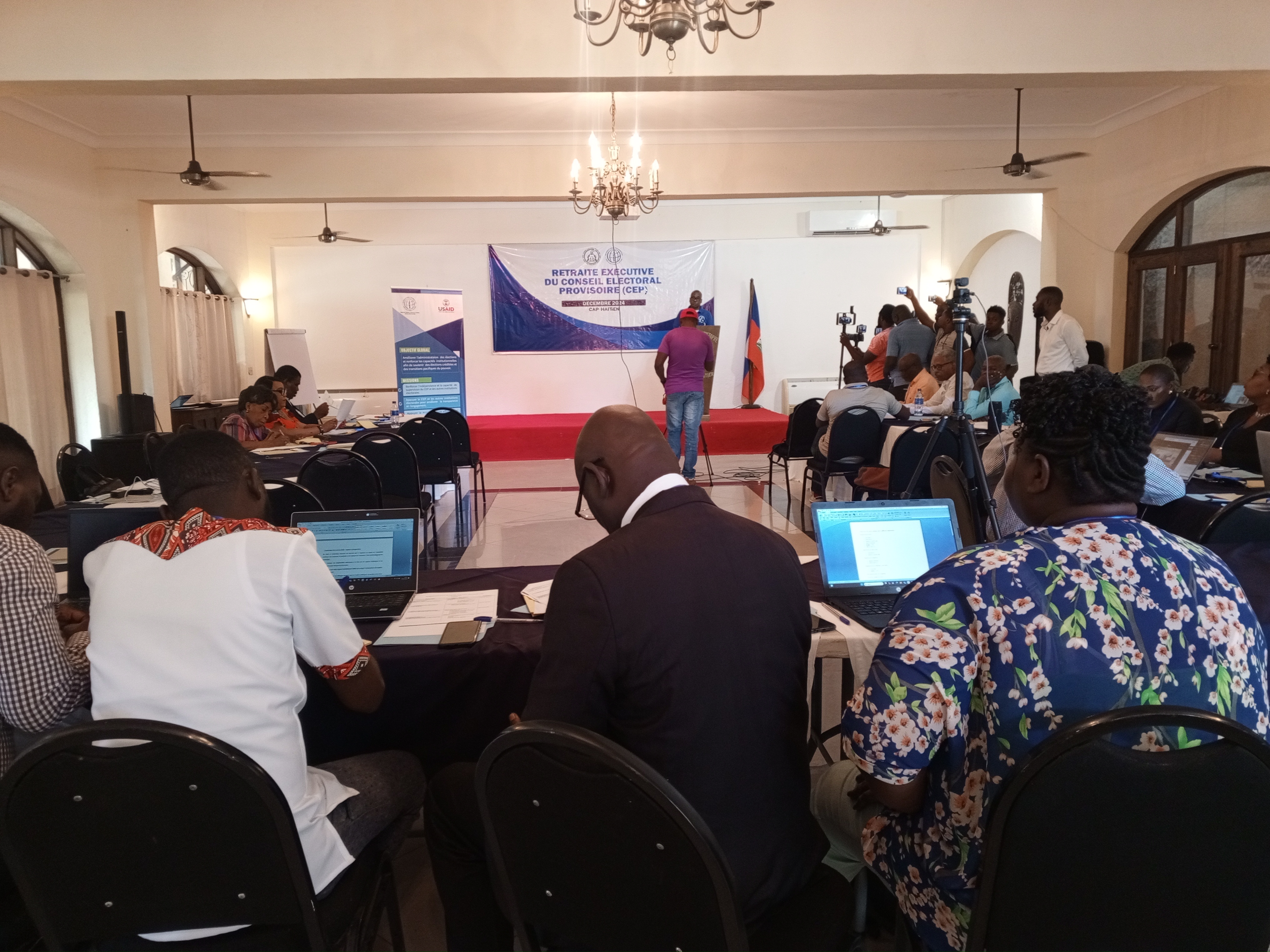 Le Conseil électoral provisoire (CEP) en retraite à Cap-Haïtien