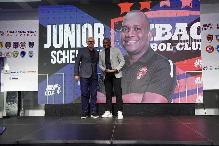 L’entraîneur haïtien Junior Scheldeur du Cibao distingué !