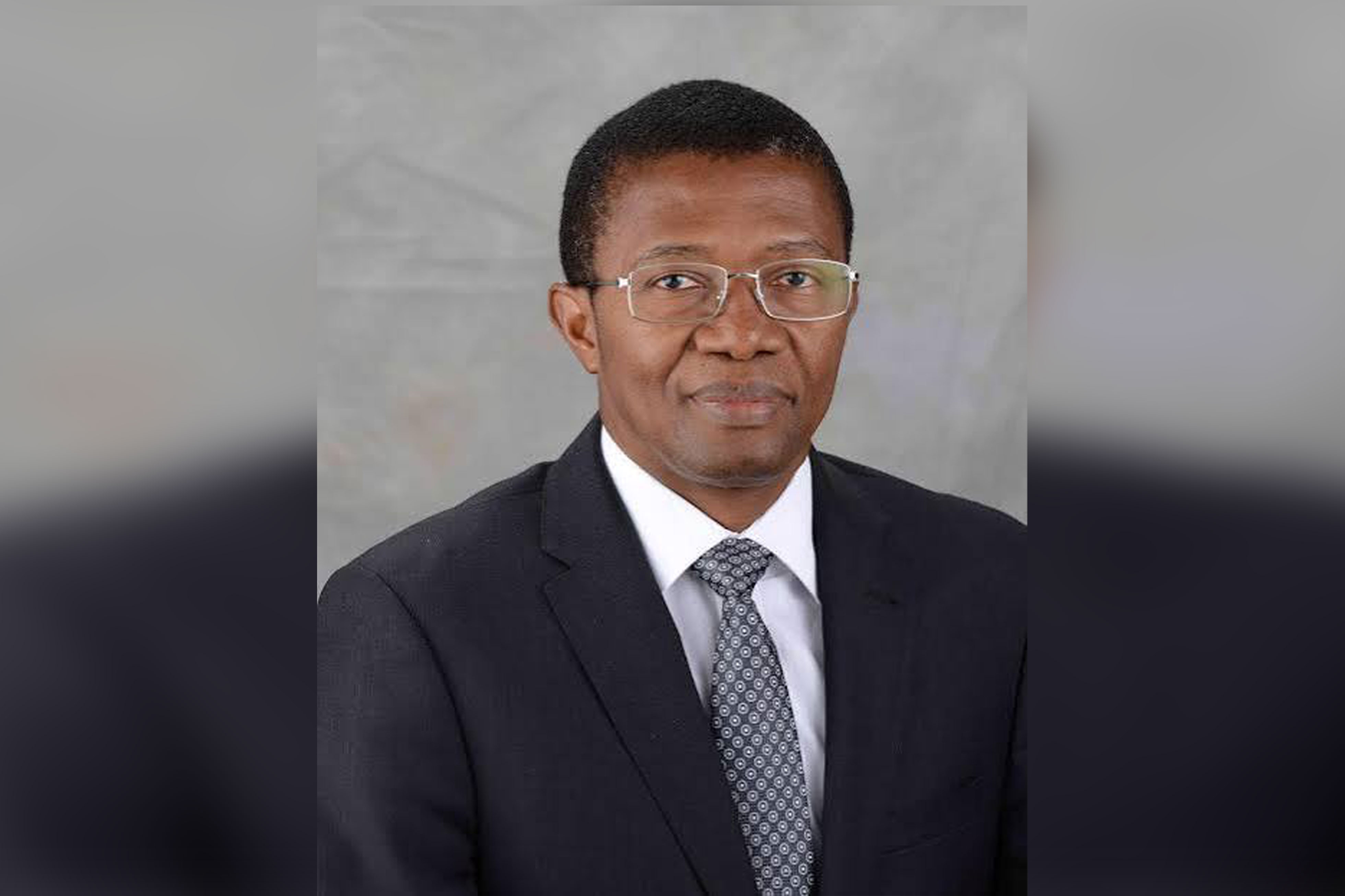 Jean Baden Dubois met sa plume au service de la mémoire institutionnelle haïtienne
