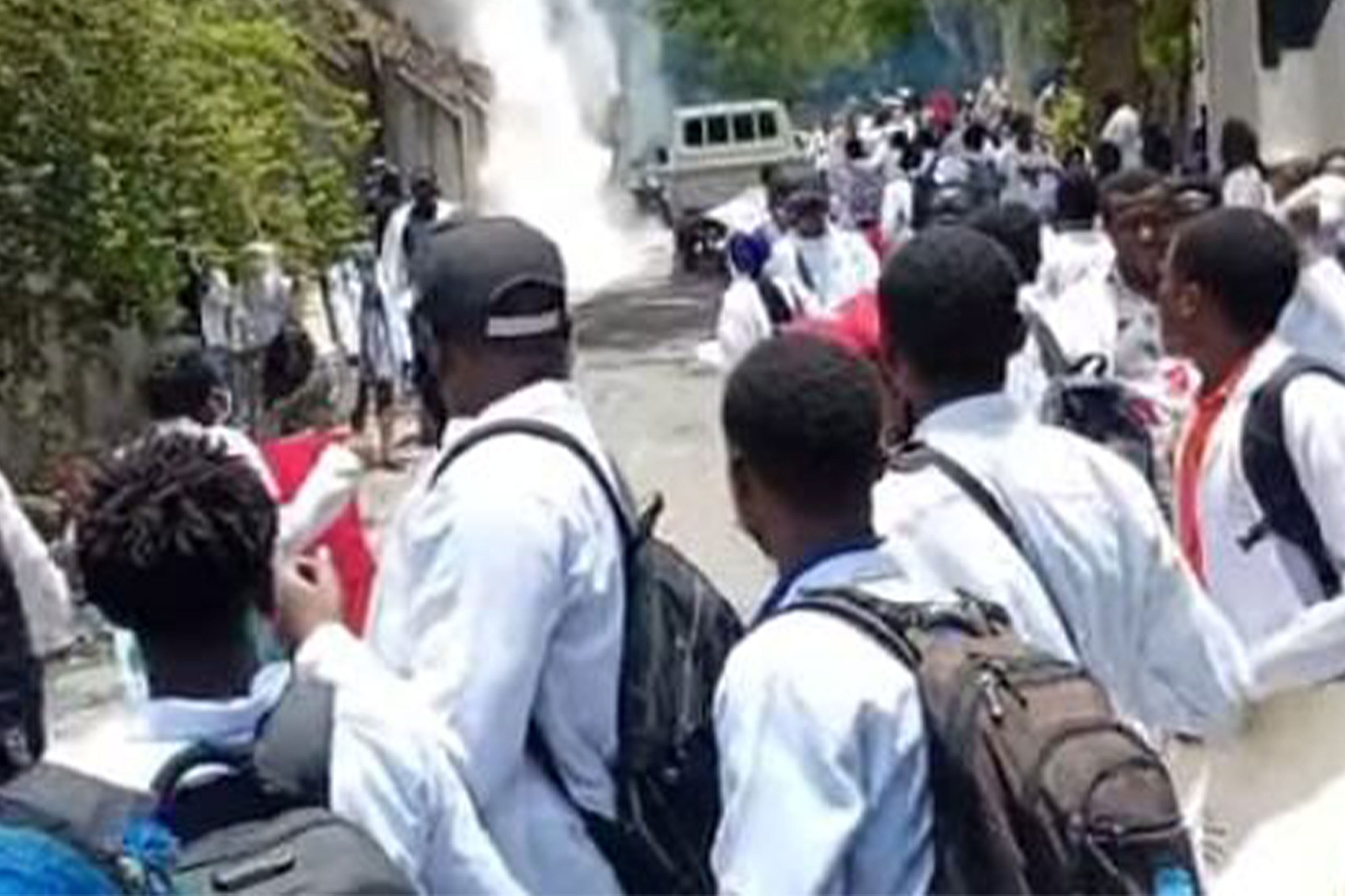 Un étudiant de la FMP blessé par balle lors d'une marche pacifique pour la relocalisation de l'HUEH