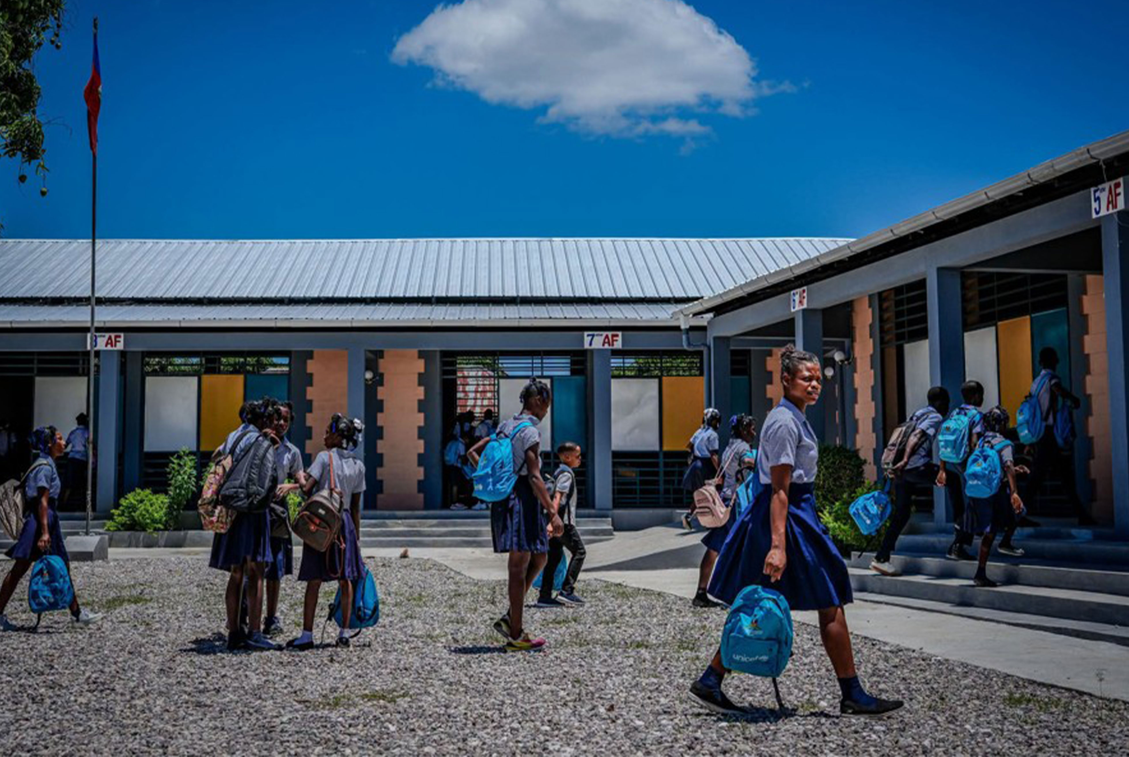 Rentrée scolaire aux Cayes : le 7 septembre approche, mais pour des milliers de familles, l’école reste un luxe