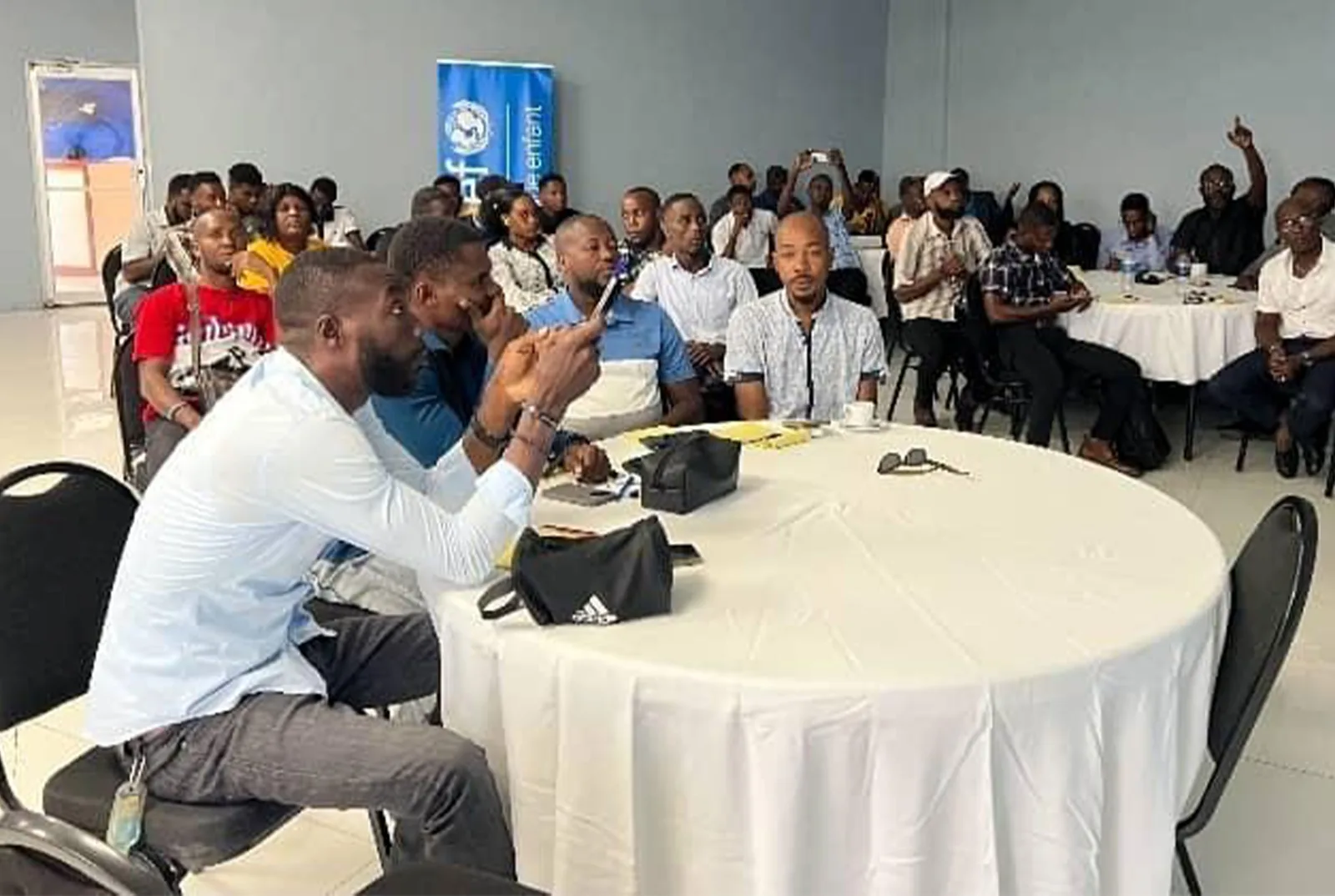 Protection de l’enfant : l’UNICEF forme des journalistes aux enjeux liés aux violences et aux groupes armés