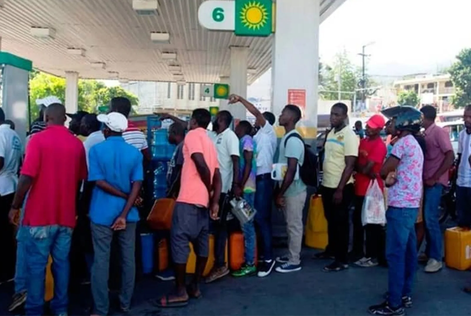 L’anatomie de l’essence d’un marché en branle