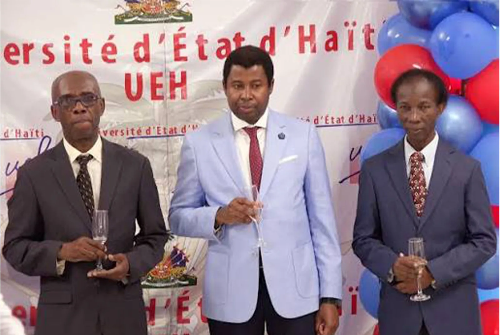 Des tablettes numériques aux étudiants de l’Université d’Etat d’Haïti : Une évolution nécessaire